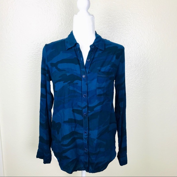 Splendid Camo Print Navy Button Down Shirt - Picture 2 of 11